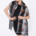 Fashion jacquard viscose plaid scarf